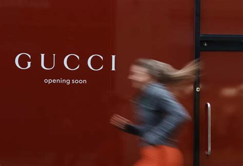 when does gucci edinburgh open